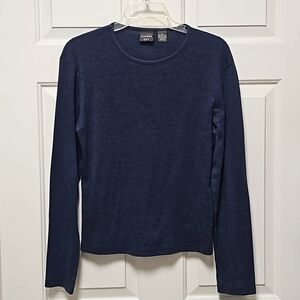 ~SOLD~✨️Copper Key Longsleeve Navy Blue Top Size Large